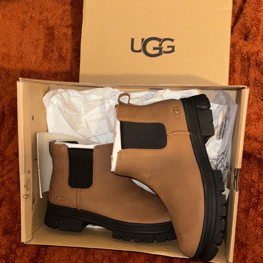 UGG Tan Leather K Ashton Chelsea Boots